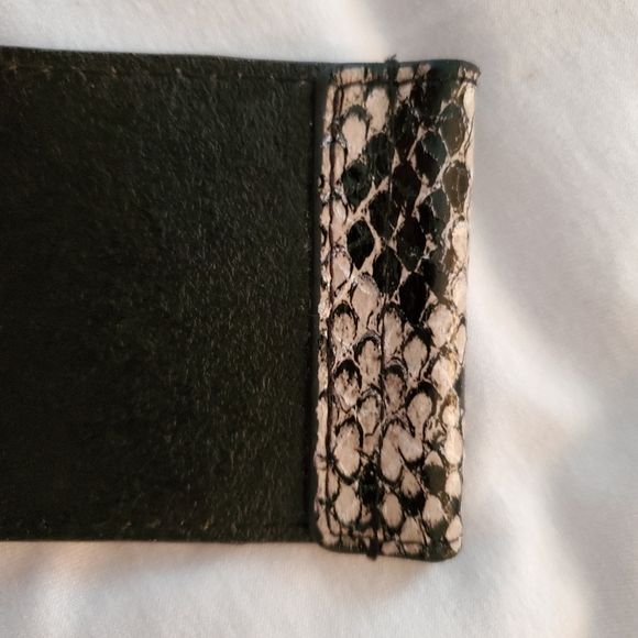 EXPRESS M/L Wide Elastic Band Snake Print Waist Belt with Front Hook Closure - Picture 3 of 9